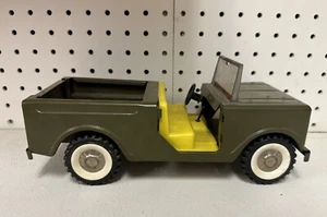 VINTAGE 1960s STRUCTO ARMY JEEP INTERNATIONAL SCOUT PRESSED STEEL - Picture 1 of 6