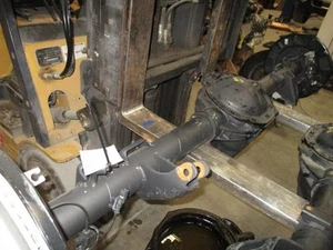 Rear Axle 4.3L 8.6" Ring Gear 10 Bolt 4WD Fits 14-18 SIERRA 1500 PICKUP 365943 - Picture 1 of 6