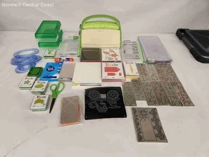 Cuttlebug Die Cut & Embossing Machine With Accessories - Untested - Picture 1 of 6