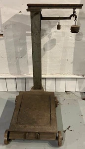 AM674 Antique Platform Grain Mill Farm Buffalo Scale Works H.W. Petrie Ltd - Picture 1 of 4