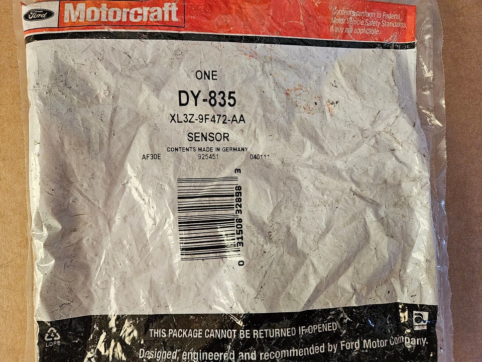 Sensor de oxígeno Motorcraft DY-835 Ford XL3Z9F472AA UPSTREAM ECO 6,8 L Foto 1 de 4