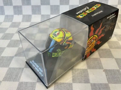 1/8 MINICHAMPS 398 140056 AGV  REPLICA HELMET ROSSI MOTO GP QATAR 2014 - Image 1 of 4