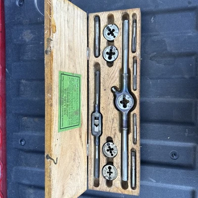 Placa de tornillo The Champion Blower And Forge Company Easy Nº 1/2 EE. UU. Foto 1 de 4