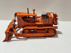 ALLIS CHALMERS HD-21 CRAWLER W/ OFFSET DISK HARROW 1:25 SCALE 2006 FIRST GEAR - Picture 1 of 15