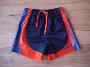 OLD NAVY STRIKING BASKET SHORTS nuovo con etichette taglia 12-18 Mo - Foto 1 di 4