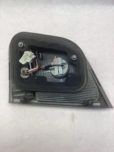 11-13 Kia Sorento Tail Light Assembly LeftLid MountedIncandescent - Imagen 1 de 8