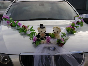 Hochzeitsauto Schmuck Blumen Braut Paar Dekoration Autoschmuck Bären Hochzeit - Bild 1 von 3