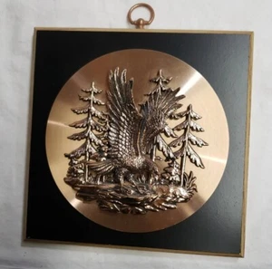 VINTAGE A&F MADE in CANADA WOOD PLAQUE Wall HANGING 3D RAISED COPPER EAGLE 622 - Picture 1 of 6