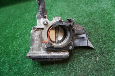 KIA FORTE 2015 1,6 L carrocería del acelerador OEM 351002B320 Foto 1 de 4