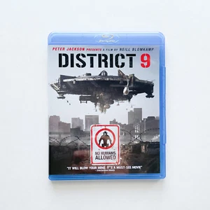 District 9 Directed by Neil Blomkamp 2009 - Bluray/DVD - Imagen 1 de 5