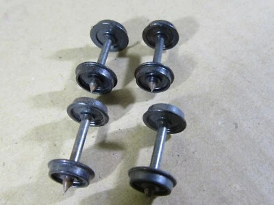 889T Vintage Kadee USA 4 Essieux + 8 Roues Plastique entre Pointes 26 mm Ho 1:87 - Photo 1/4