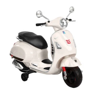 Kids Electric Ride On Car Motorcycle Motorbike Vespa Licensed GTS White - Picture 1 of 7