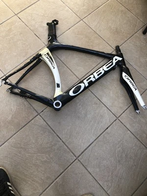 2010 ORBEA ORA 碳纤维框架套装,需要清晰固定 — 第 1/4 张图片