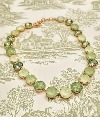 Яблоко зеленый перидот первоклассный кристалл в классический позолоченный теннис ожерелье  - Изображение 1 из 4