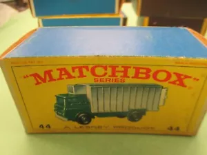 Matchbox No. 44 Refrigerator Truck with Original Box - Picture 1 of 5