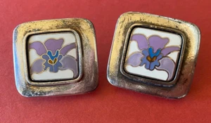 Vintage LAUREL BURCH Wild Orchid Flower Clip Earrings Square Enamel Silver Tone - Picture 1 of 9