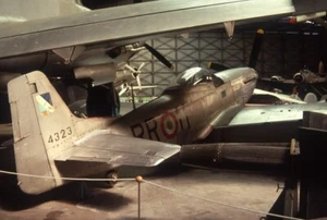 original 35 mm Slide Aircraft italian P. 51D RR-11 Rome 03.99 - Photo 1/1