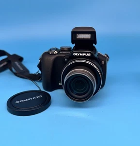 Olympus SP-560UZ 8.0mp Digital Bridge Camera, Black - Tested - Picture 1 of 9