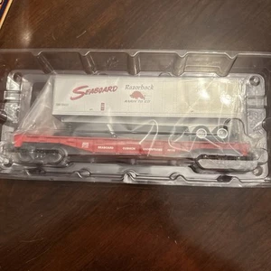 LIONEL #26043 Seaboard O27 Flat Car w/Trailer NEW IN ORIGINAL BOX - Picture 1 of 12