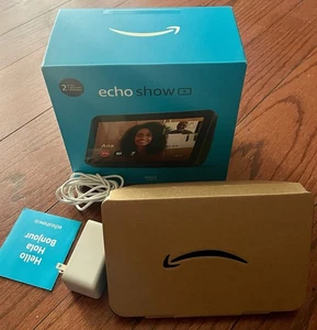 Amazon ECHO SHOW 8 Smart Display con Alexa 2ND GENERAZIONE NERO CHAROCAL - Foto 1 di 5