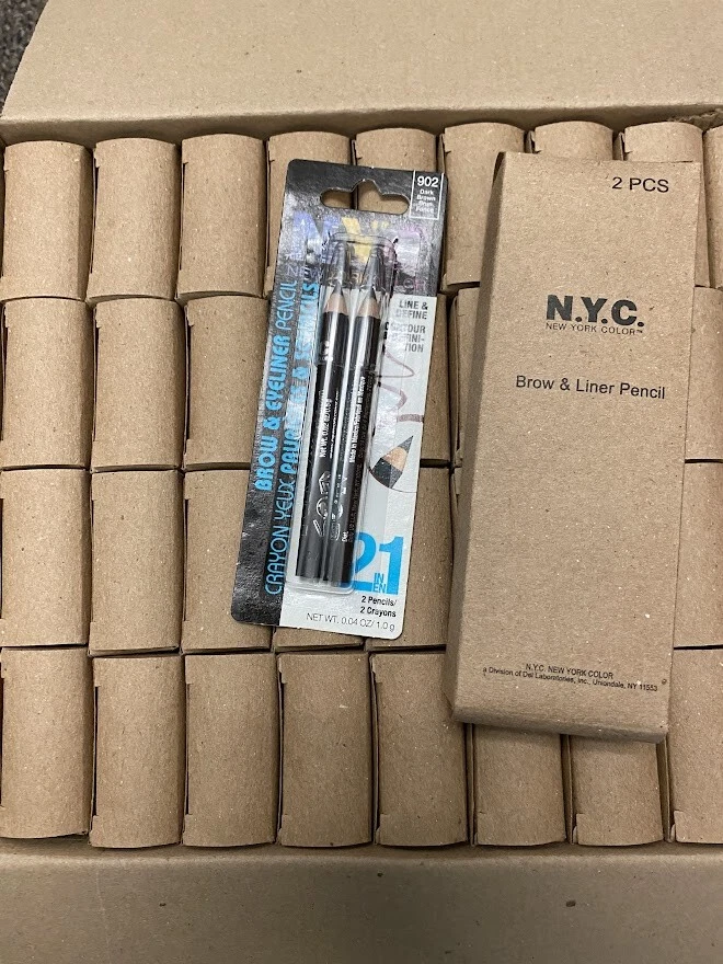 (Wholesale 72Pcs/Box) NYC Brow & Eyeliner Pencil, Line & Define 2 Pencils - Image 1 of 1