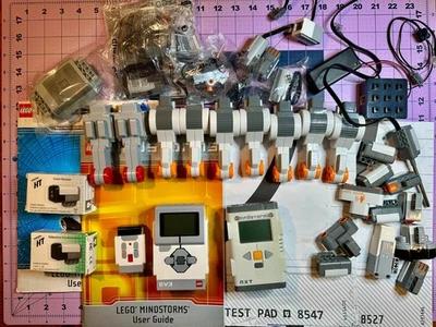LEGO MINDSTORMS Robot: EV3 & NXT Bricks + sensors motors etc! Bricks power on - Image 1 of 4