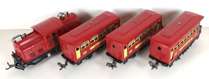 Lionel No. 252 Electric Loco With Nos. 529, 529, 530 Passenger Cars, Bright Red - Picture 1 of 17