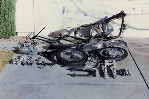 c1970s Triumph 650 Twin OIF Project Parts Lot Wheels Frame Photo - Bild 1 von 1
