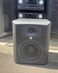 JBL LSR6328P Two-Way 8" Bi-Amplified Single Studio Monitor Speaker - Picture 1 of 9