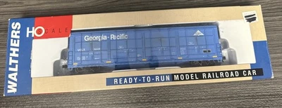 Walthers HO 932-7008 Thrall Door Box Car Georgia Pacific #50225 Used - Image 1 of 3