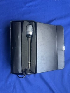 Realistic Cardioid 33-992A Dynamic Microphone 1/4" Untested - Picture 1 of 7