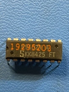 N9602N IC MULTIVIBRATOR MONOSTABLE TYPE 16-PIN PLASTIC DIP (2 PER LOT) - Picture 1 of 4