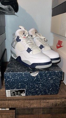 Jordan 4 Midnight Navy