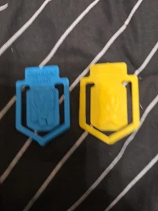 Vintage Cracker Jack Plastic Book Marks - Picture 1 of 4