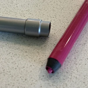 URBAN DECAY ~ 24/ 7 GLIDE ON LONG WEAR LIP PENCIL ~ PDA ~ 0.04 OZ BOXLESS See De - Picture 1 of 4