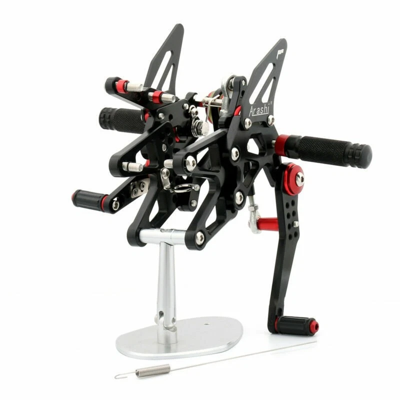 Repose pieds commandes reculées pour Daytona 675 / R 2013-2017 BLK A - Photo 1/4