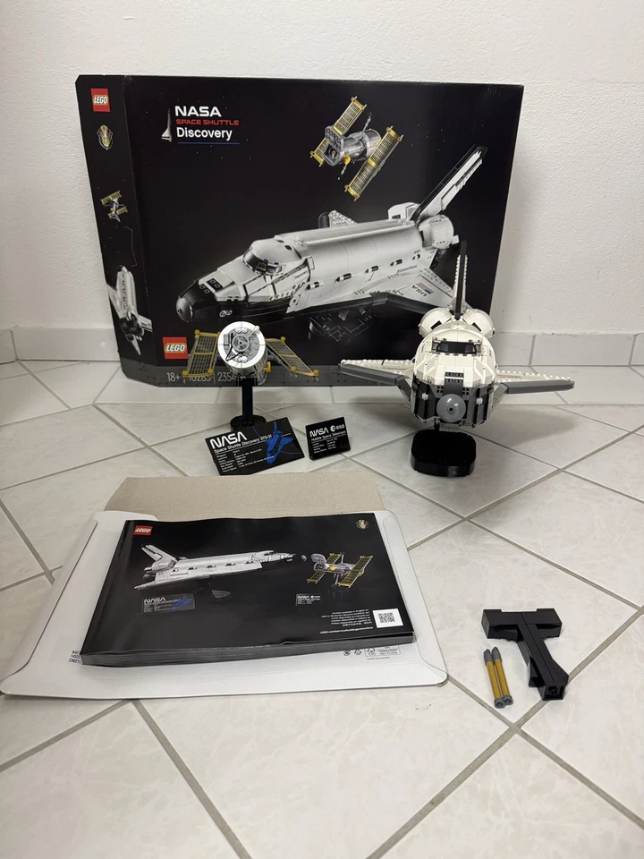 ++LEGO Icons: Nasa-Spaceshuttle „Discovery“ (10283) OVP und Anleitung++ - Bild 1 von 4