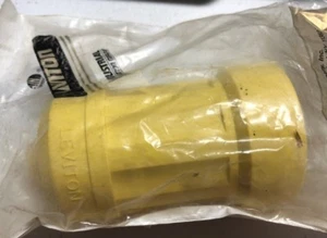 Leviton 062-06018-Y Boot for 15 & 20 AMP Straight Blade - Picture 1 of 2