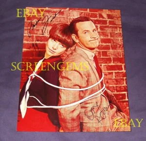 Get Smart TV signed Don Adams Barbara Feldon awesome 11x14 photo secret agents - Picture 1 of 3