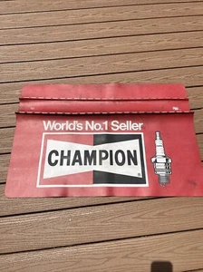 DE COLECCIÓN CHAMPION BUJÍAS CUBIERTA PROTECTOR GUARDABARROS PROTECTOR GARAJE FRESCO ARTE - Imagen 1 de 5