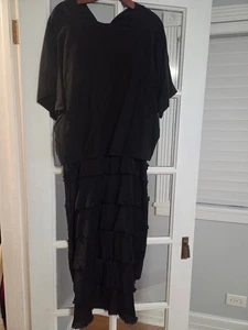 ZARA WOMAN ZW COLLECTION RÜSCHENKLEID Midi GRÖSSE MEDIUM SCHWARZ NEU MIT ETIKETT - Bild 1 von 5