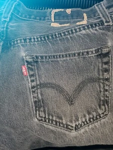 Mens Levis 501 Jeans Button Fly Missing Tag 33x34 Black Wear Holes Aprox 32 x 33 - Picture 1 of 4