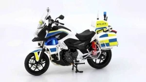TINY ATC18007 1/18 Honda NC750P Police Motorcycle - Picture 1 of 6