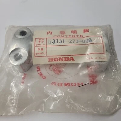 53131-273-000 1962 CL72 1966 Honda CL77 Scrambler Manillar Abrazadera Superior Soporte Nuevo de Lote Antiguo Foto 1 de 4