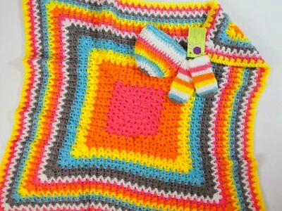 Brite Bebé Cuna Recepción Manta Sombrero Calcetín Conjunto Nuevo Hecho a Mano Ganchillo Foto 1 de 4