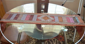 Bordes antiguos bordados a mano piedra trabajo caoba corredor, tapiz de pared India - Imagen 1 de 8