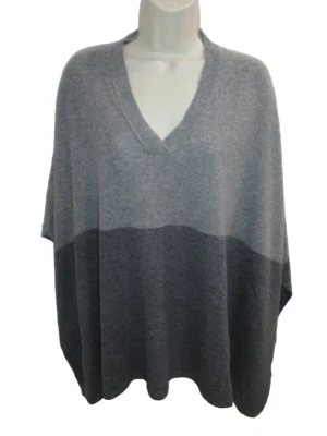 Poncho halogênio 100% cashmere cinza color block malha gola V 38 x 28,5" - Imagem 1 de 4