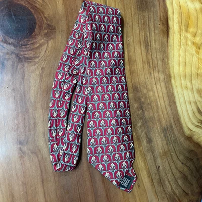 Burberry's Men's Silk Necktie Floral Vintage I5 - Image 1 of 4