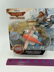 2014 Disney Planes Fire & Rescue Hydro Wheels Pontoon Dusty CBD88 - Picture 1 of 24