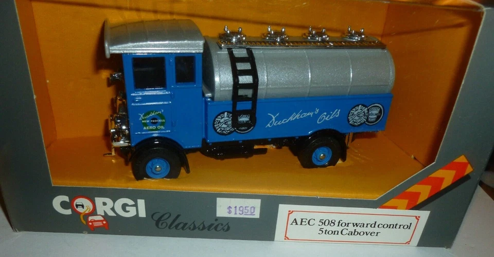 NEW Corgi Classics 5 Ton Cabover, Somerlite Ltd, Oil Truck AEC 508 - Image 1 of 4